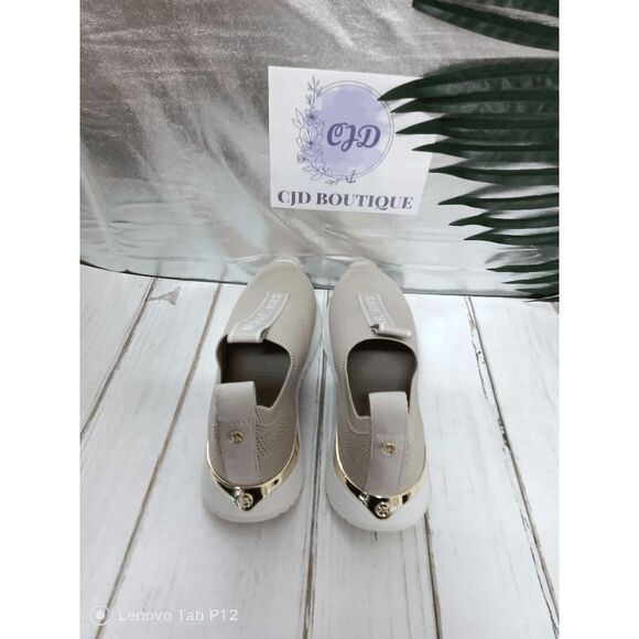 MICHAEL Michael Kors Women's Bodie Slip On Sneakers - Light Sand 10M - Picture 3 of 6
